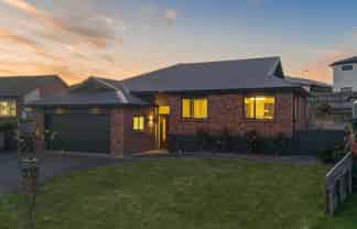 6 Aotea Drive, Aotea