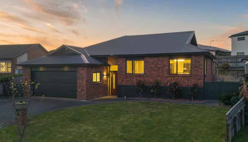 6 Aotea Drive, Aotea