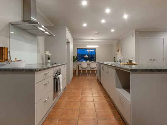 6 Aotea Drive, Aotea