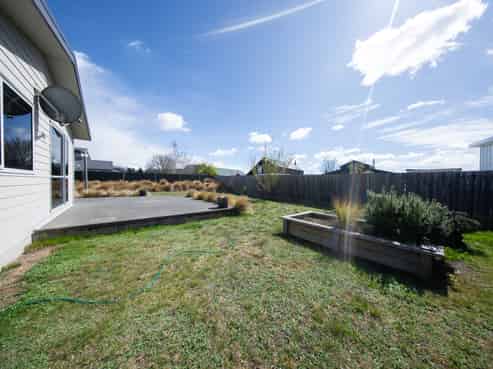 14 Rhoboro Road, Twizel