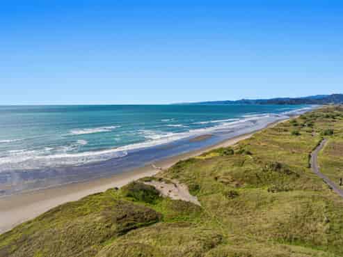 777/779 State Highway 35, Tirohanga