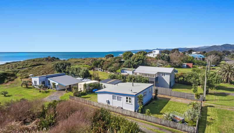 777/779 State Highway 35, Tirohanga