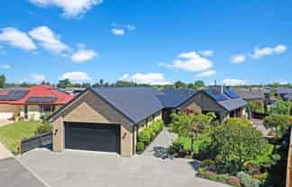 15 Orchard Grove, Netherby