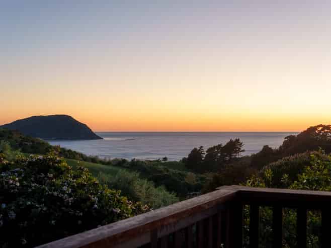 36 Sirrah Street, Okitu