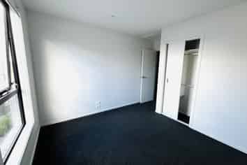 9/3234 Great North Road , New Lynn