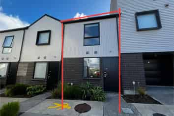 9/3234 Great North Road , New Lynn