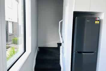 9/3234 Great North Road , New Lynn