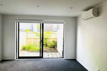 9/3234 Great North Road , New Lynn