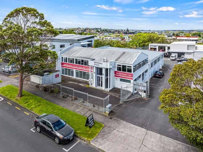 758M² MIXED USE INDUSTRIAL

 
