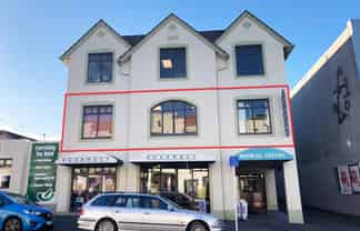 Sunny Office Suite/Medical Rooms 120m2 