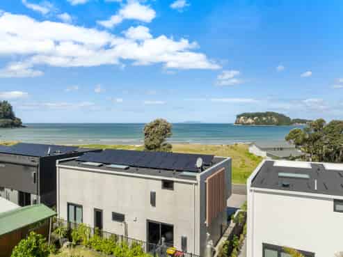 305 Winifred Avenue, Whangamata