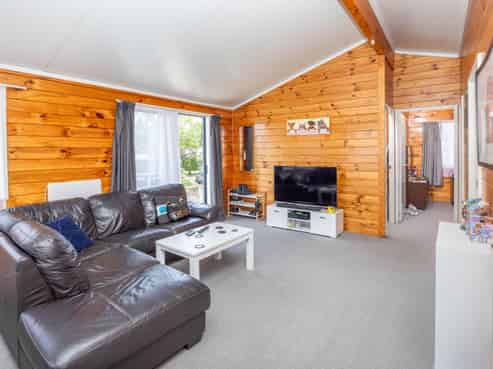 21a Acacia Crescent, Glenview