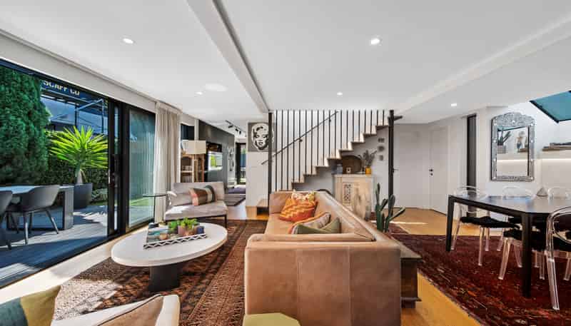 10 Shrewsbury Street, Merivale