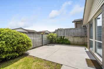 84/4 Greystone Place, Omokoroa