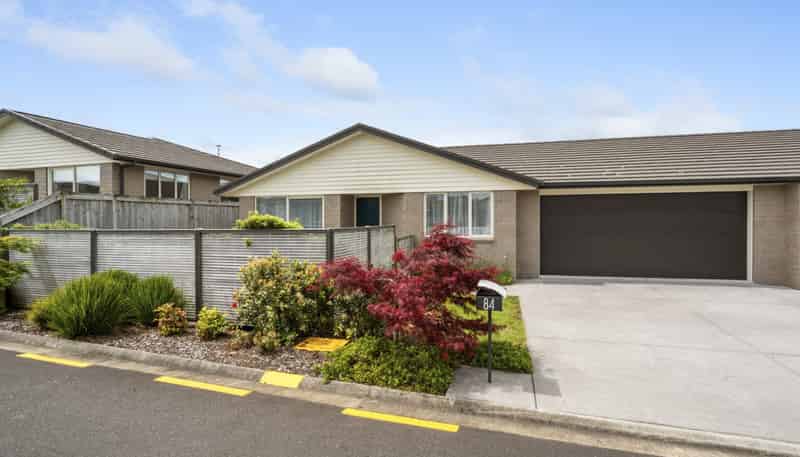 84/4 Greystone Place, Omokoroa