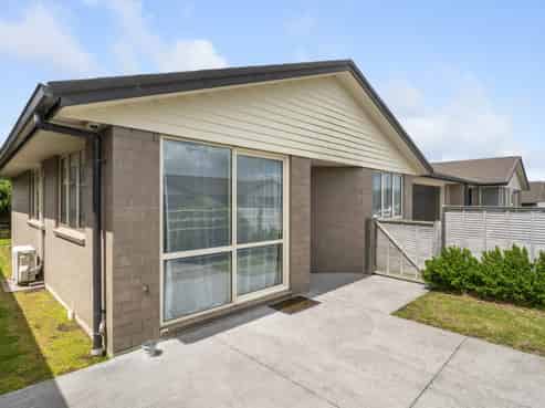 84/4 Greystone Place, Omokoroa