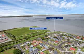 102 Centennial Avenue, Thames