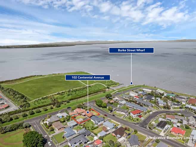 102 Centennial Avenue, Thames