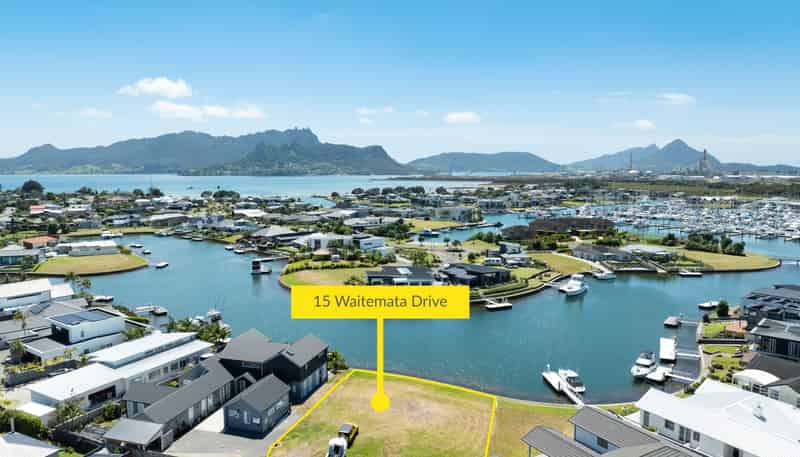 15 Waitemata Drive, One Tree Point