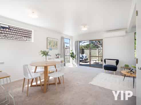 2/46 Wingfield Place, Churton Park