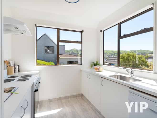 2/46 Wingfield Place, Churton Park