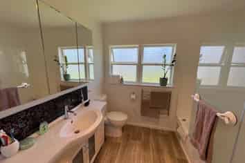 5/2 Argyle Terrace, Milford