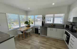 5/2 Argyle Terrace, Milford