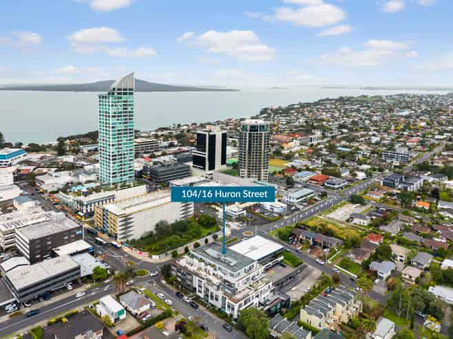 104/16 Huron Street, Takapuna