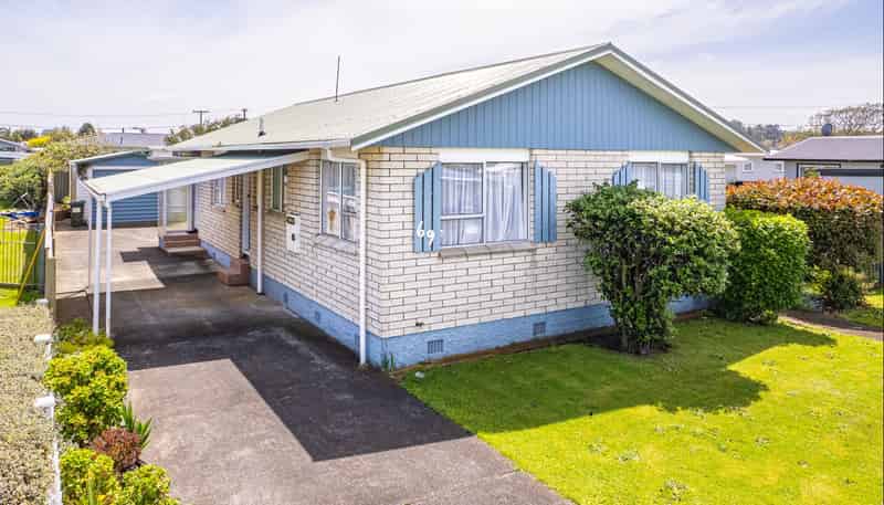69 Exeter Crescent, Springvale