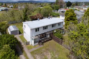 21B Bellingham Crescent, Fordlands