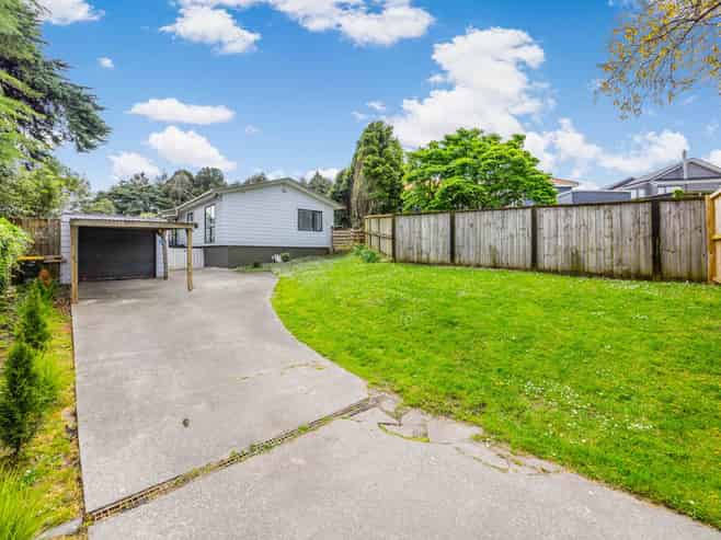 11 Peguero Place, Totara Heights