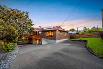 255 Glengarry Road, Glen Eden