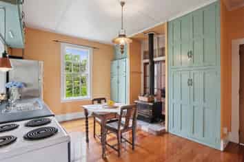 44 Grassmere Road, Henderson Valley