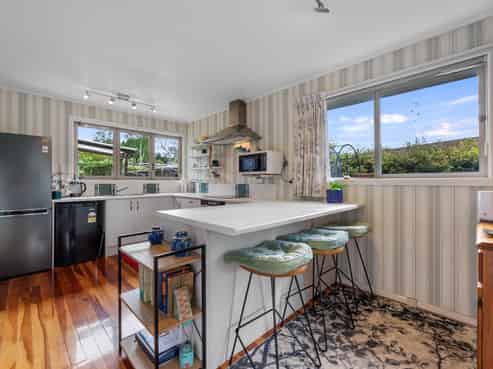 9 Sharyn Place, Brookfield