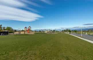 15 Rembrandt Drive, Springlands