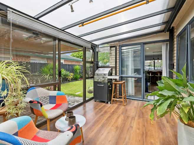 100A Manuroa Road, Takanini