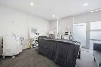 Occupy or invest - superbly refurbished