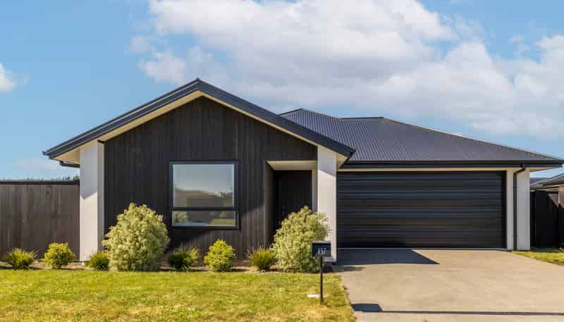 157 Faringdon Boulevard, Rolleston