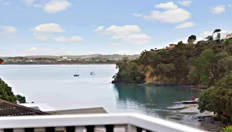 101 Island Bay Road, Beach Haven