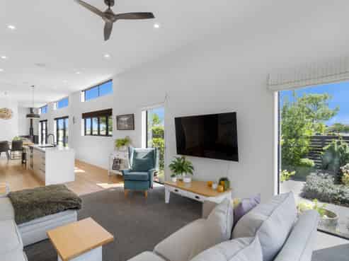 46 Tiritiri Moana Drive, Pegasus