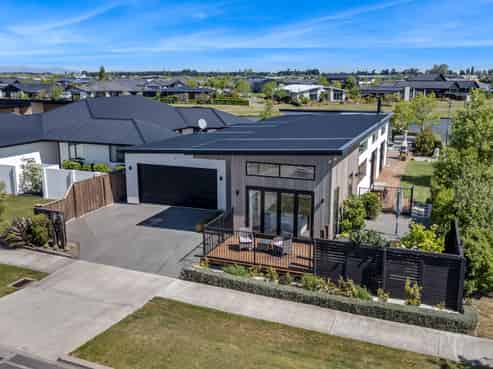 46 Tiritiri Moana Drive, Pegasus