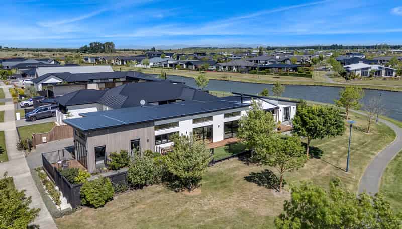 46 Tiritiri Moana Drive, Pegasus