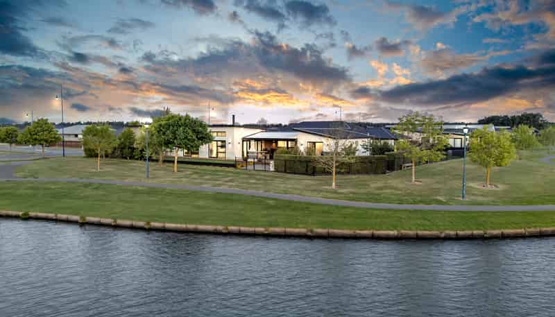 46 Tiritiri Moana Drive, Pegasus