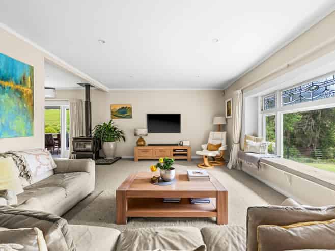 137 Tauroa Road, Havelock North