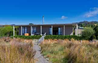 6/622 Claverley Road, Hundalee