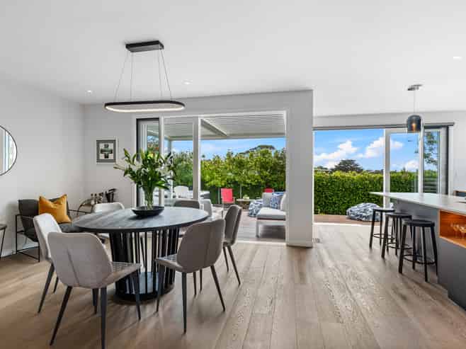 12 Empire Road, Devonport