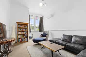 20 Emerson Street, Berhampore