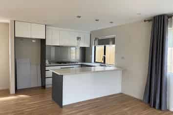 11/98 Cardiff Road, Pakuranga