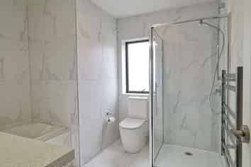 11/98 Cardiff Road, Pakuranga