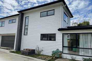 11/98 Cardiff Road, Pakuranga